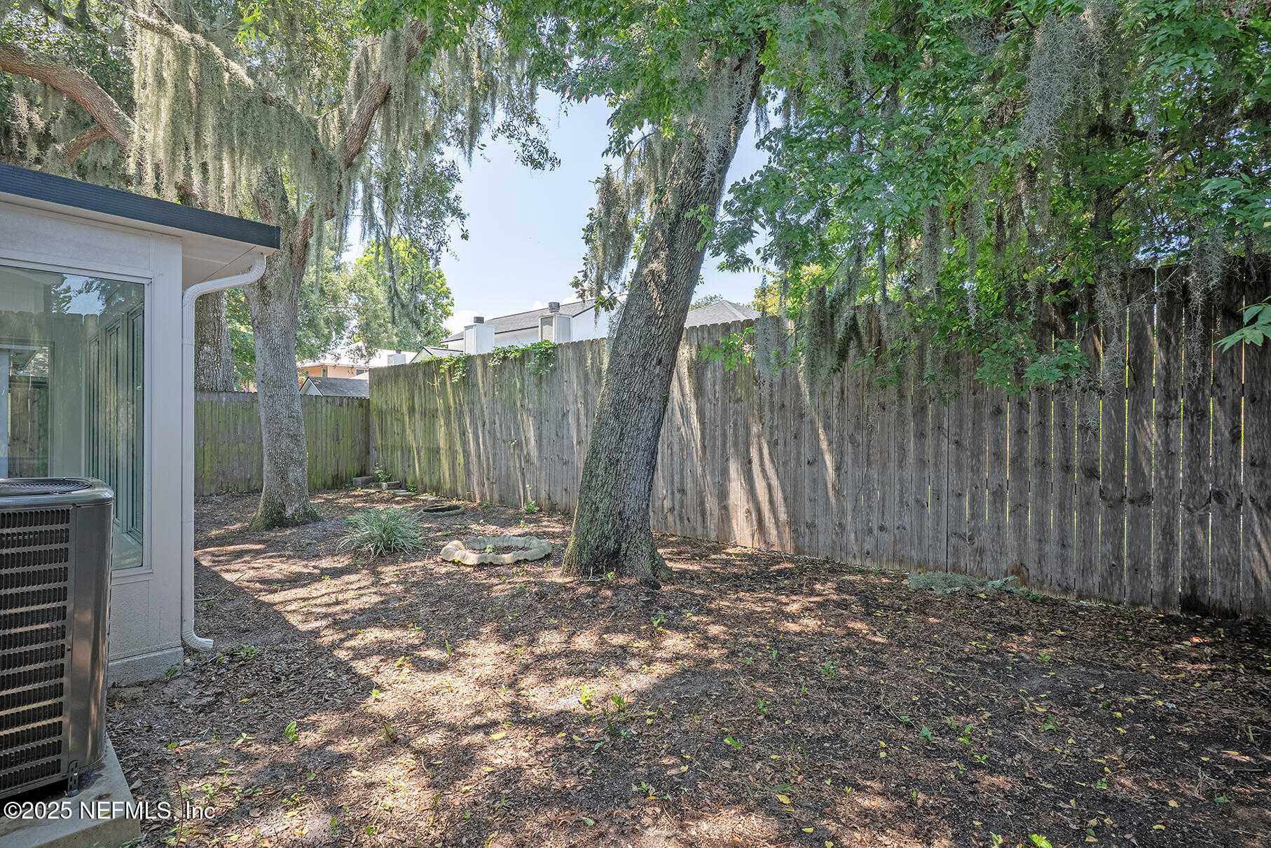 925 Gavagan Road Jacksonville, FL 32233 - Photo 25 of 37 24 Backyard