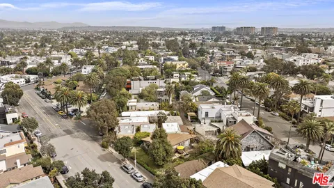 $2,950,000 | 308 Windward Avenue, Venice, CA 90291