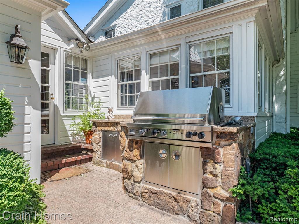 1155 Quarton Road Birmingham, MI 48009 - Photo 54 of 66