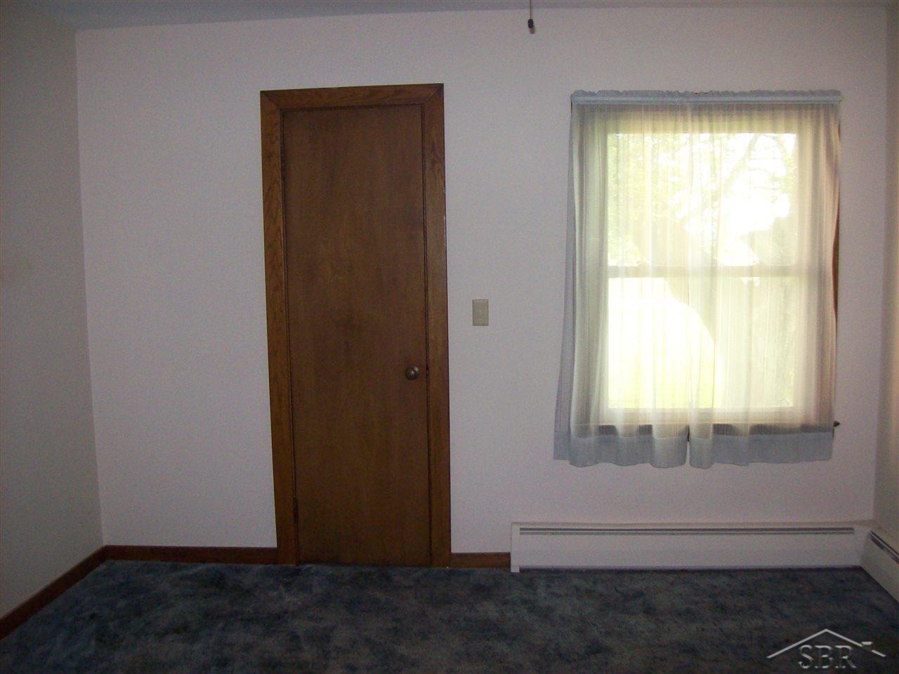 6130 Wadsworth Road Saginaw, MI 48601 - Photo 6 of 13 Gallery Image 6