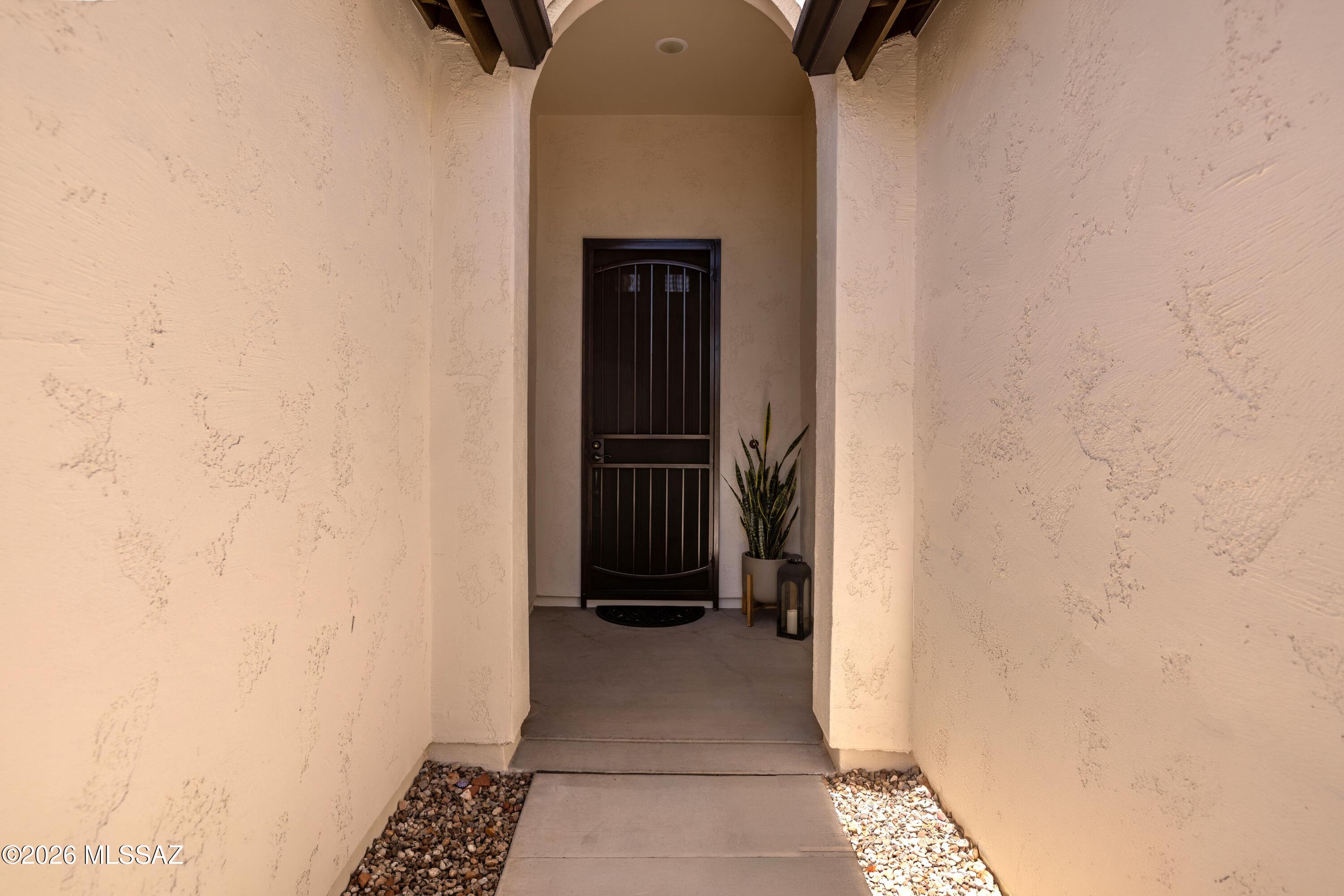 59830 East Juniper Road Oracle, AZ 85623 - Photo 4 of 50