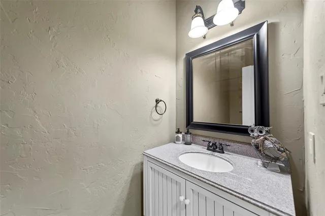 $599,000 | 10528 Lago Vista, Quinlan, TX 75474