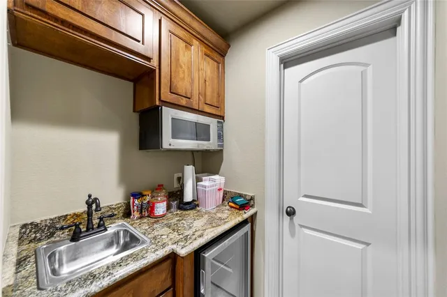 $599,000 | 10528 Lago Vista, Quinlan, TX 75474