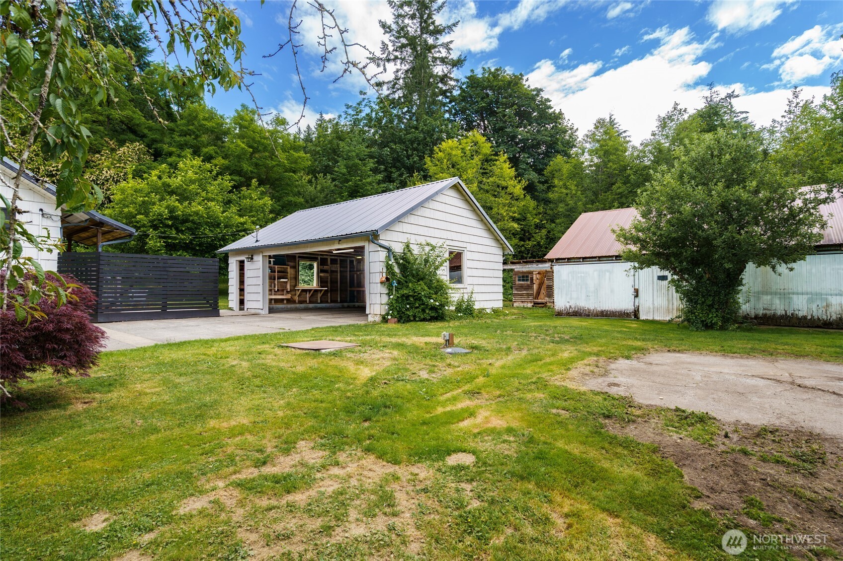 48242 Moen Road Concrete, WA 98237 - Photo 3 of 32