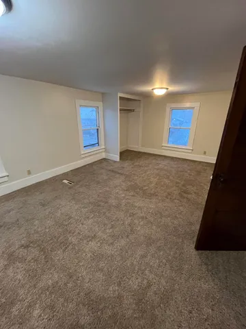 $189,900 | 208 East Electric Court, Sturgis, MI 49091