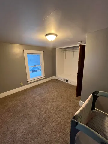 $189,900 | 208 East Electric Court, Sturgis, MI 49091