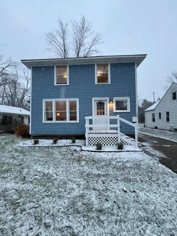 $189,900 | 208 East Electric Court, Sturgis, MI 49091