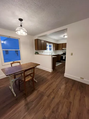 $189,900 | 208 East Electric Court, Sturgis, MI 49091