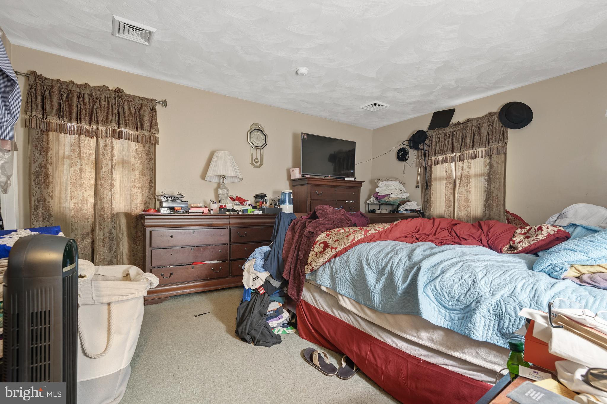 175 Scott Road York, PA 17403 - Photo 16 of 34 a bedroom with bed and a window