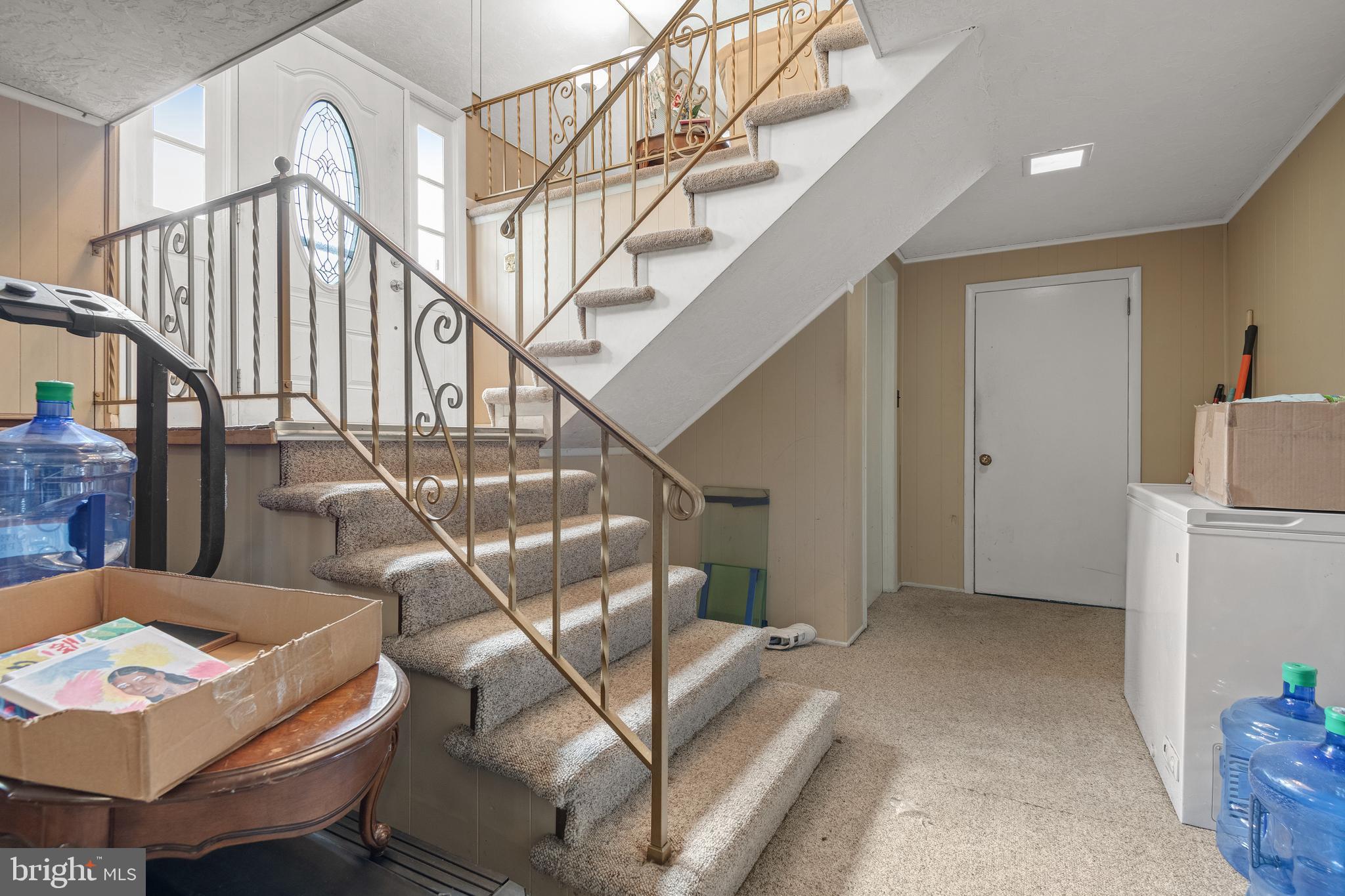 175 Scott Road York, PA 17403 - Photo 26 of 34 a view of entryway and hall