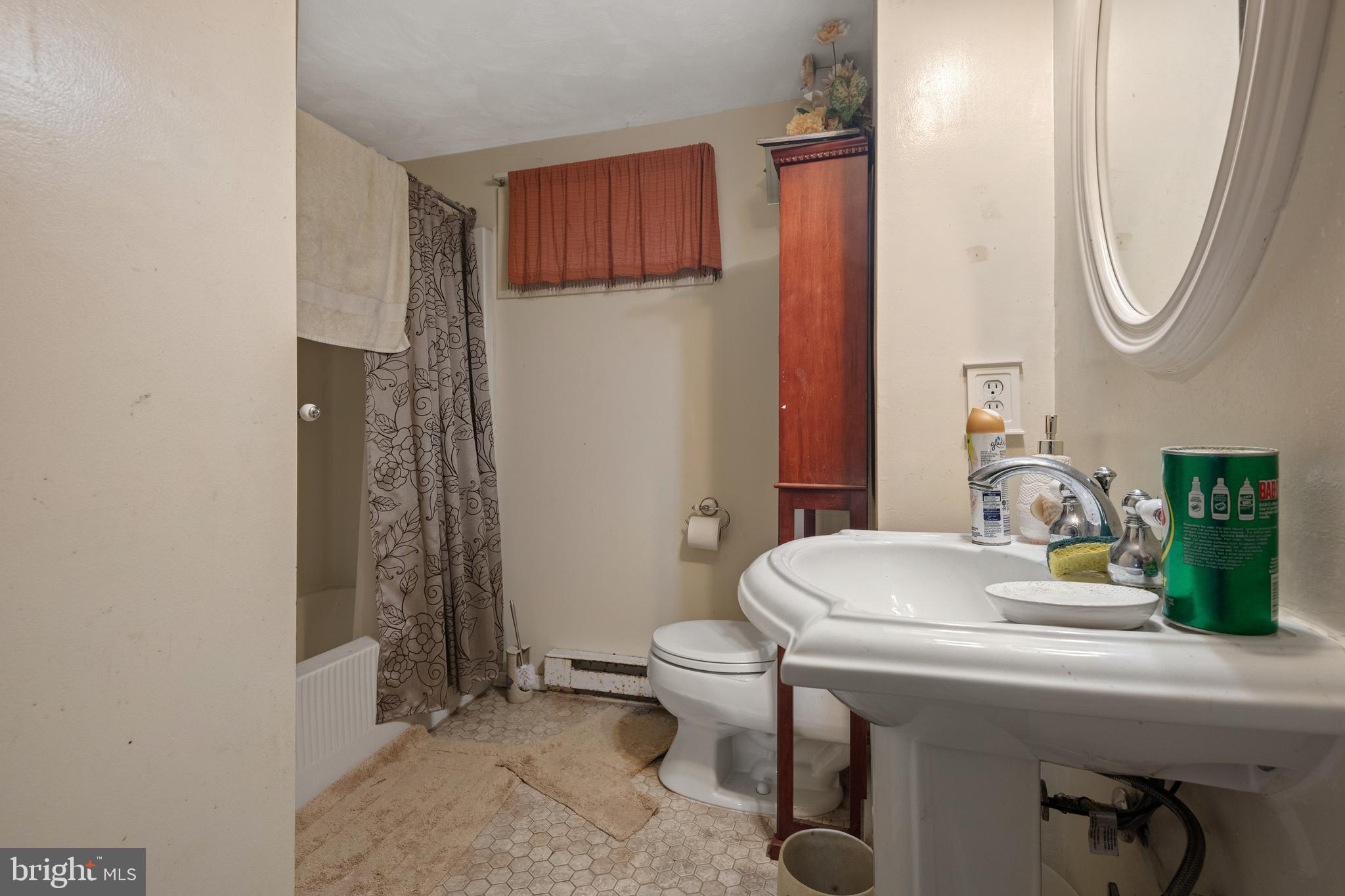 175 Scott Road York, PA 17403 - Photo 29 of 34 a bathroom with a sink toilet and shower