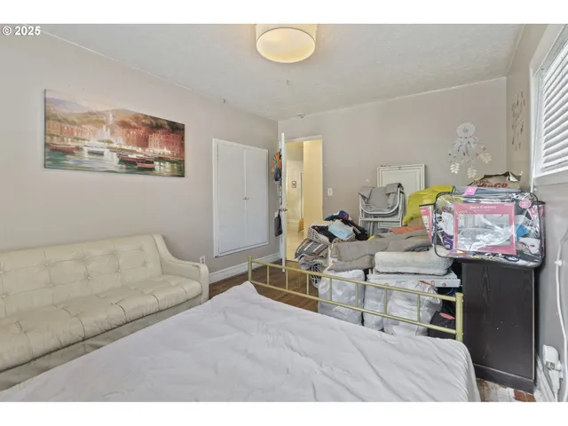 a living room with furniture and a area