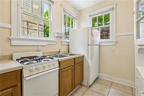 $1,000 | 3820 State St Drive, Unit B, New Orleans, LA 70125