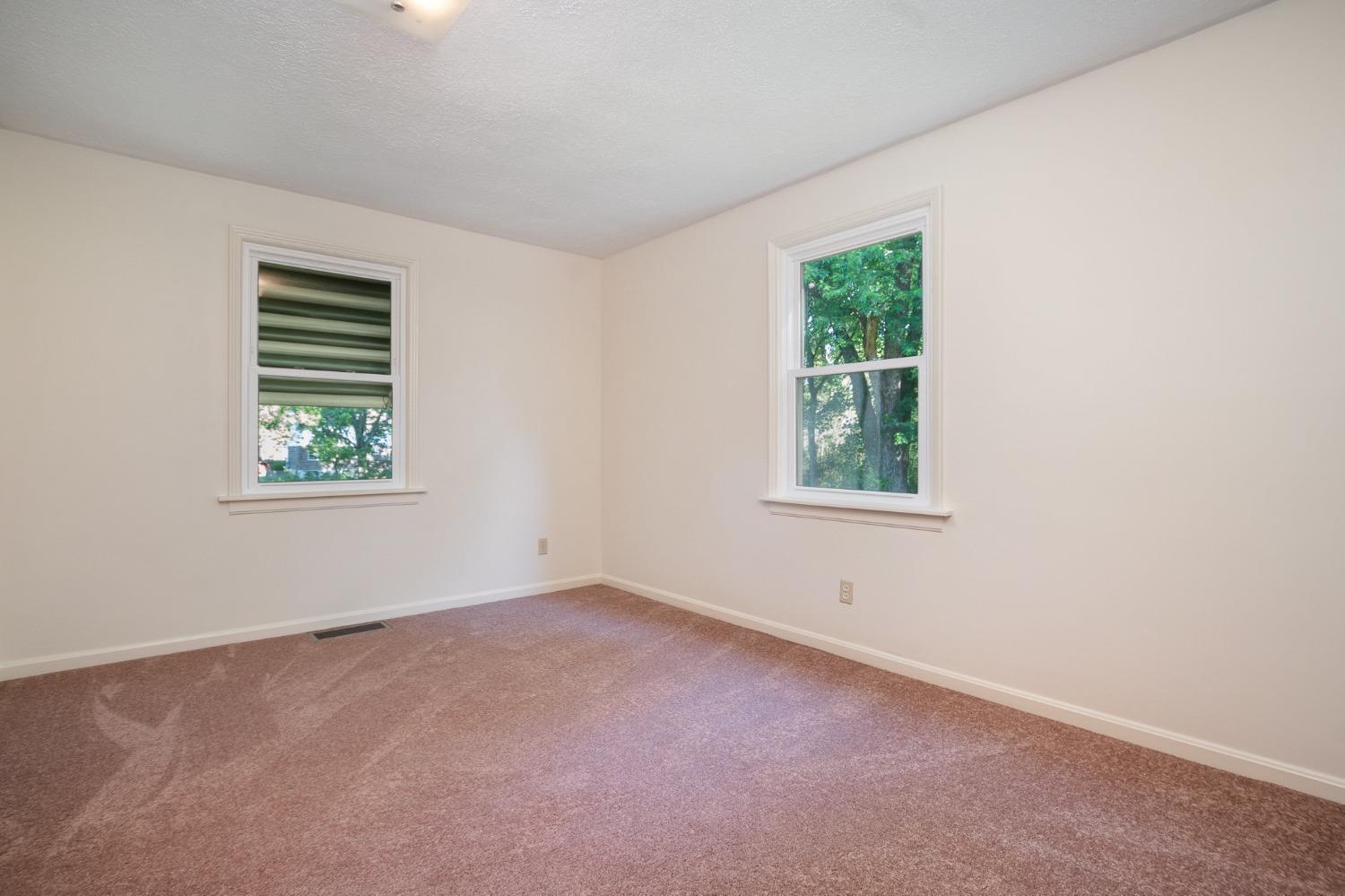 3807 Riehle Road Cincinnati, OH 45247 - Photo 14 of 26 Gallery Image 14