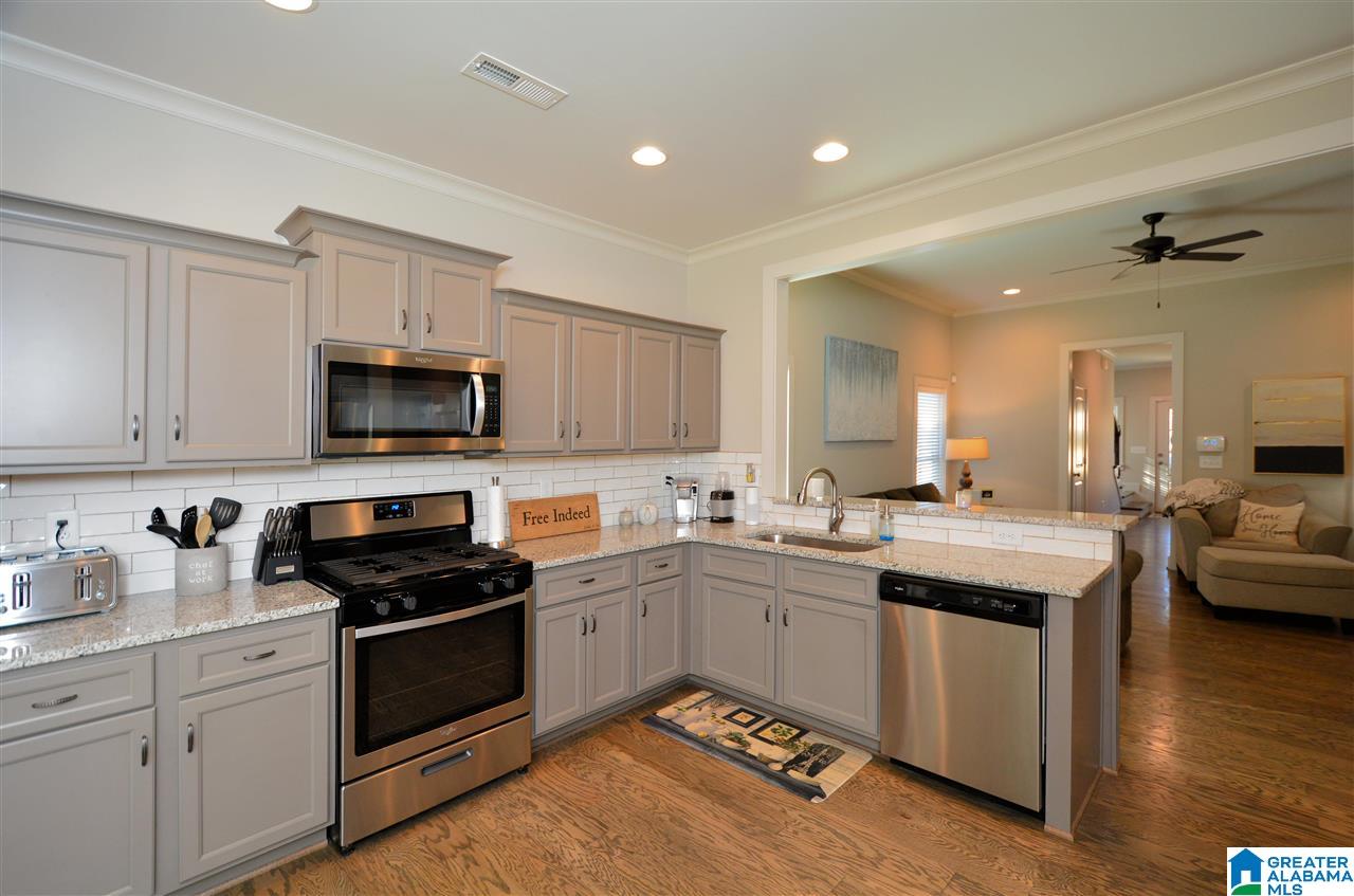 420 Hamilton Place Chelsea, AL 35043 - Photo 11 of 34