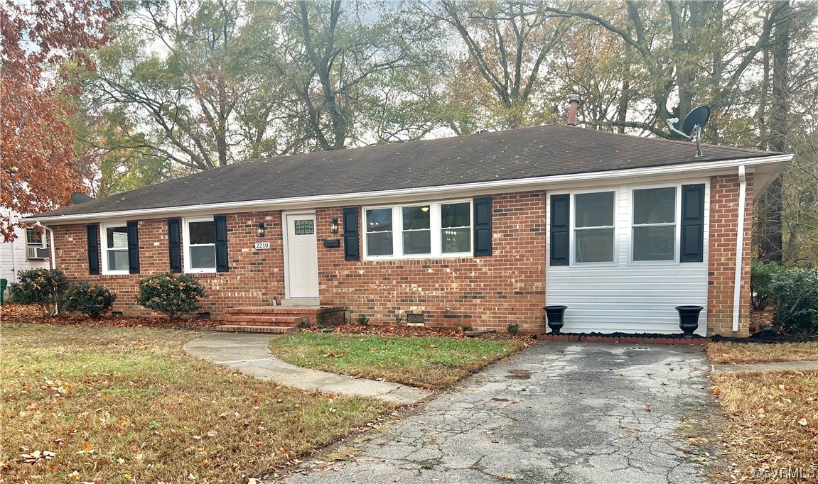 2210 Fort Rice Street Petersburg, VA 23805 - Photo 3 of 32 Gallery Image 3