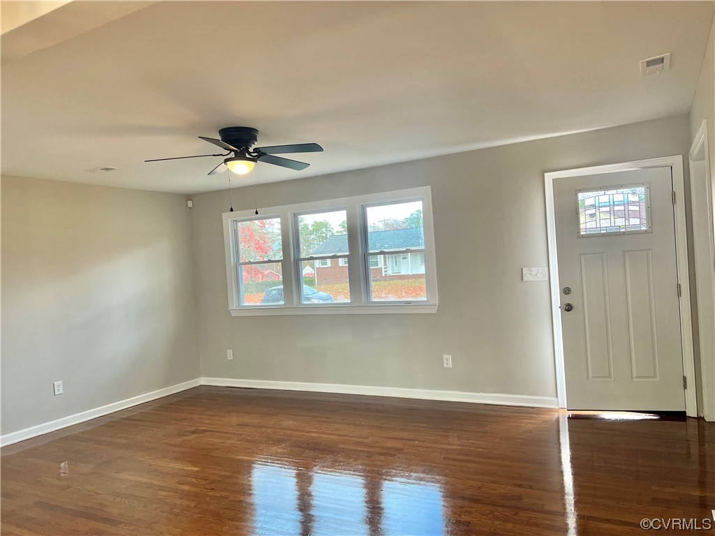 2210 Fort Rice Street Petersburg, VA 23805 - Photo 6 of 32 Gallery Image 6