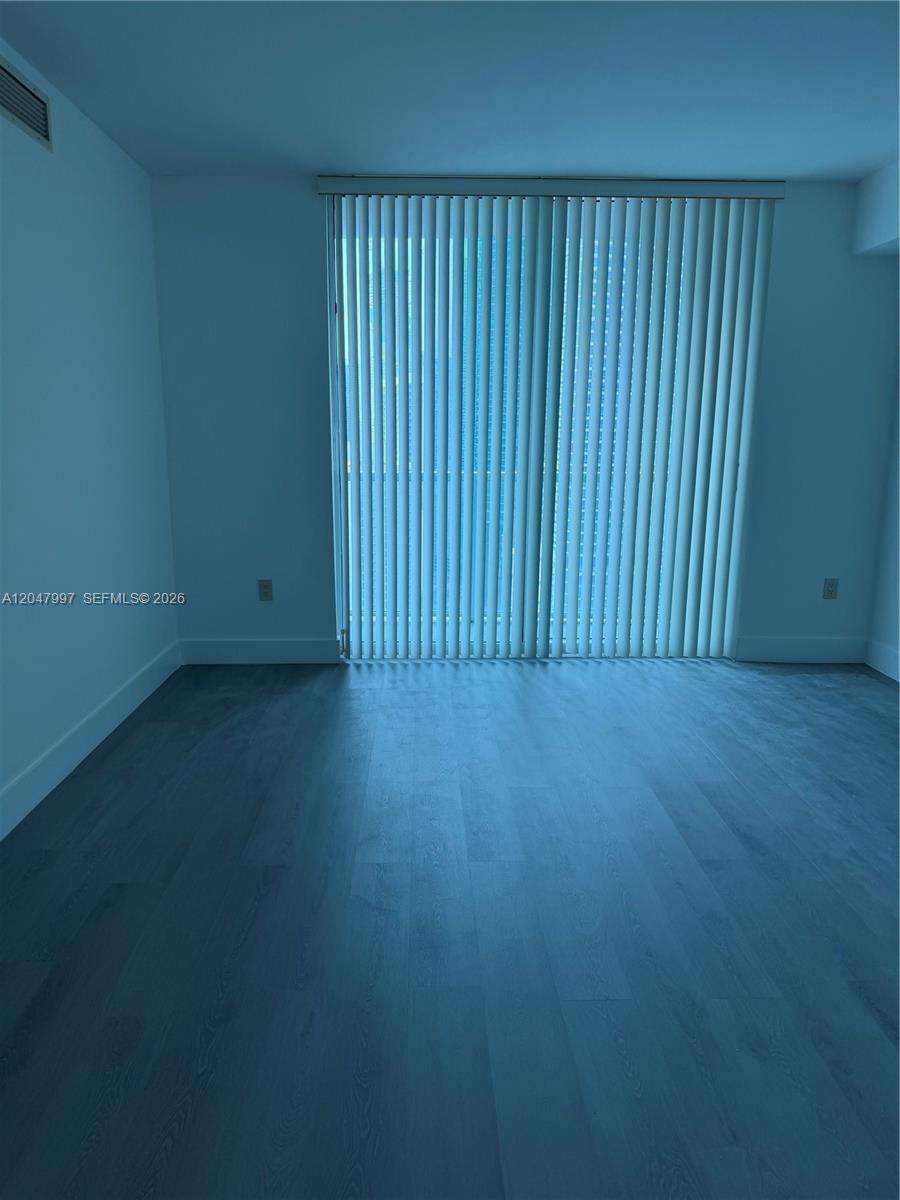 500 Brickell Avenue, Unit 2907 Miami, FL 33131 - Photo 18 of 31