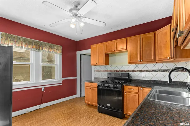 $65,000 | 2407 North Central Avenue, Peoria, IL 61603