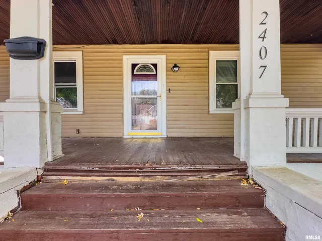 $65,000 | 2407 North Central Avenue, Peoria, IL 61603