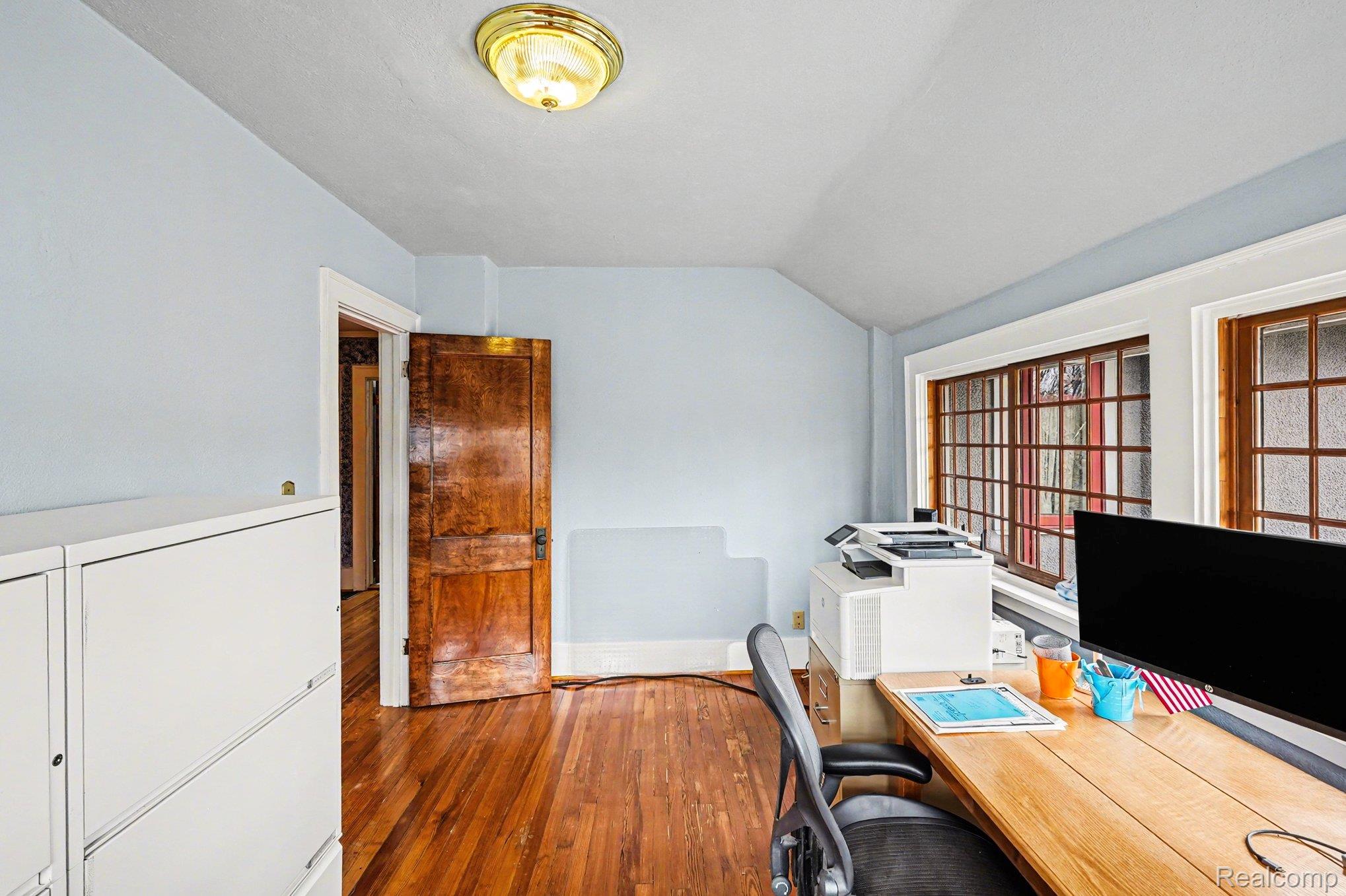 1235 Yorkshire Road Birmingham, MI 48009 - Photo 23 of 36 2nd floor
office/bedroom