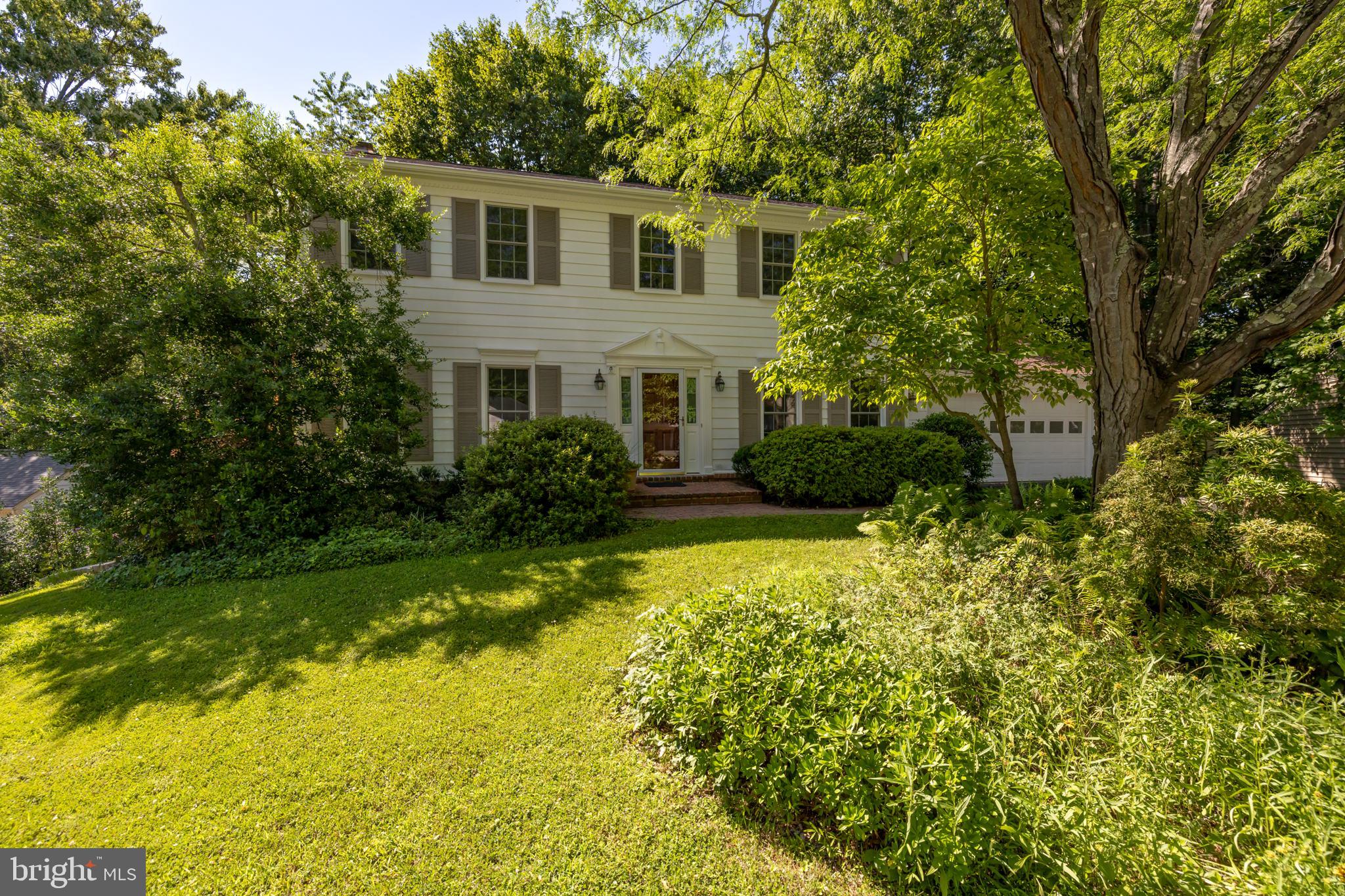 7142 Rolling Forest Avenue Springfield, VA 22152 - Photo 1 of 40 Gallery Image 1