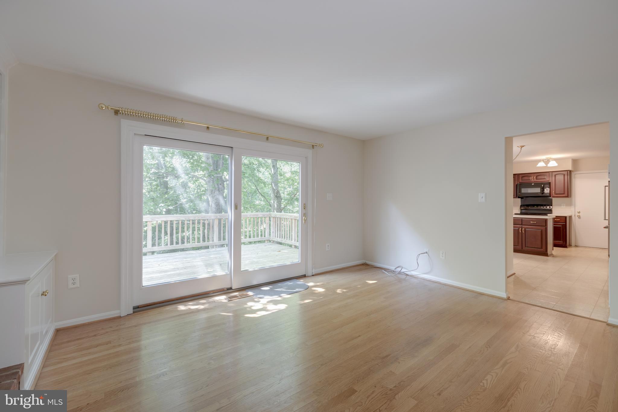 7142 Rolling Forest Avenue Springfield, VA 22152 - Photo 20 of 40 Family Room