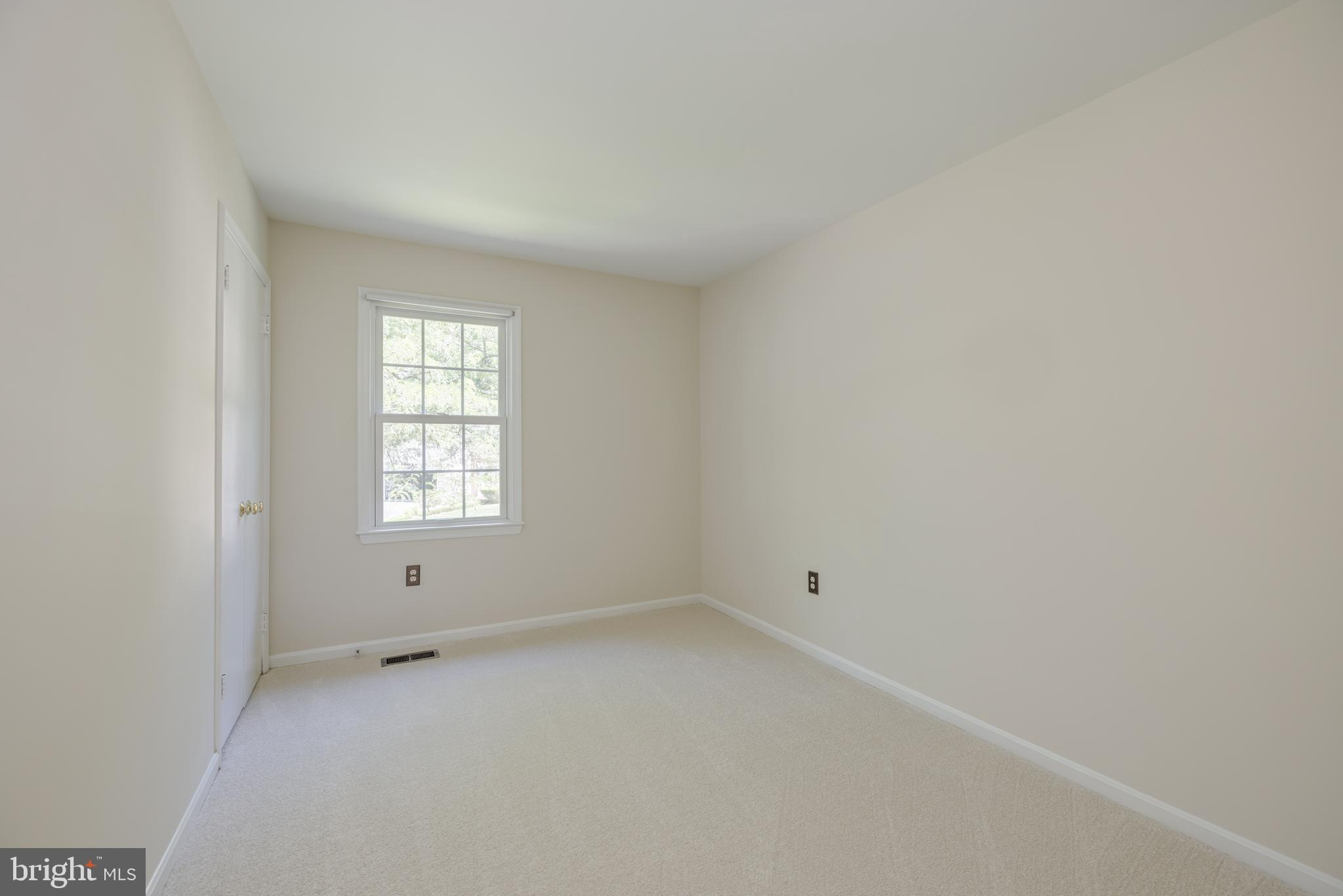 7142 Rolling Forest Avenue Springfield, VA 22152 - Photo 31 of 40 Bedroom