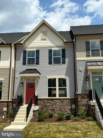 $3,200 | 10140 Lake Linganore Boulevard, New Market, MD 21774