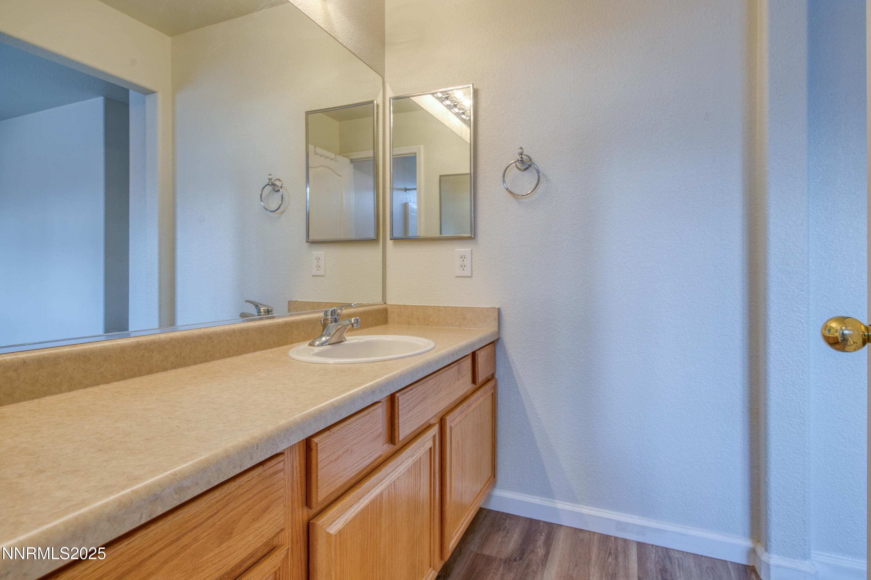 17780 Oakview Court Reno, NV 89508 - Photo 19 of 33 Oakview11780-023