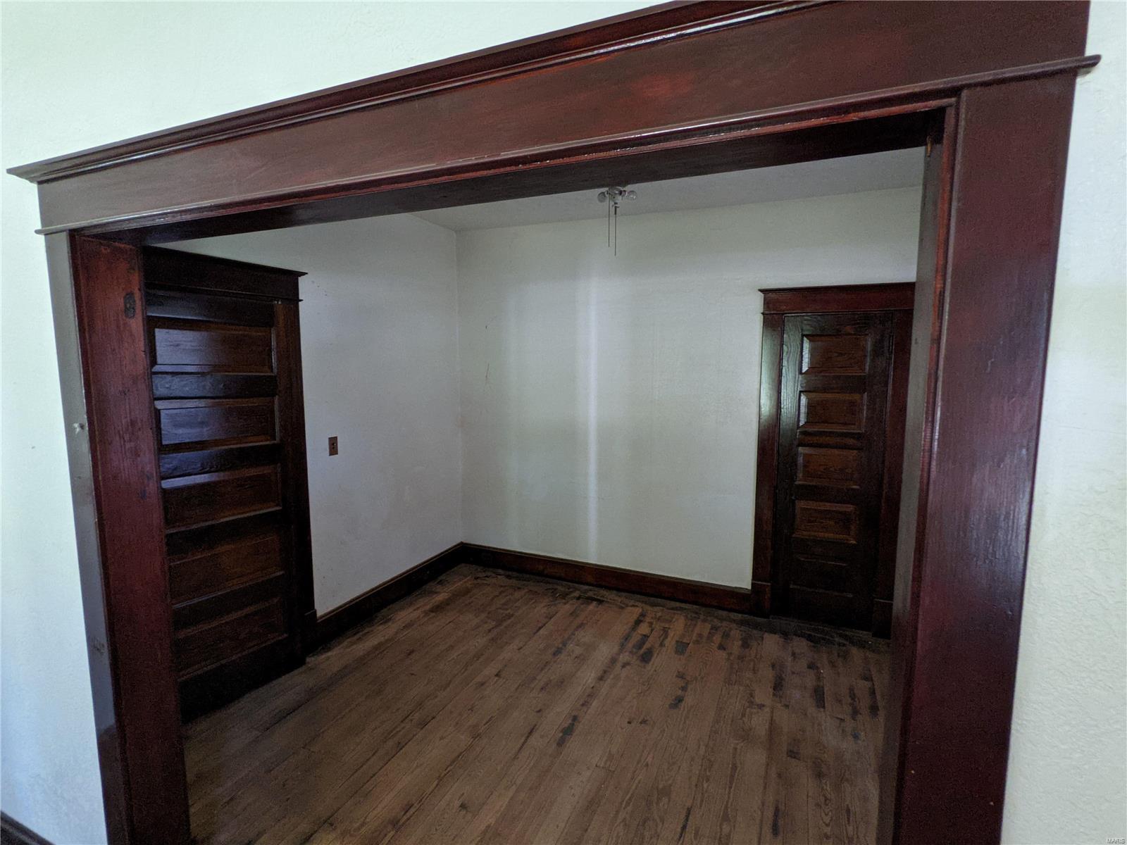 821 Troy Road Edwardsville, IL 62025 - Photo 8 of 21 Gallery Image 8