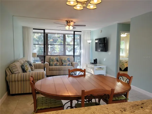 $1,600 | 14130 Rosemary Lane, Unit 3207, Largo, FL 33774