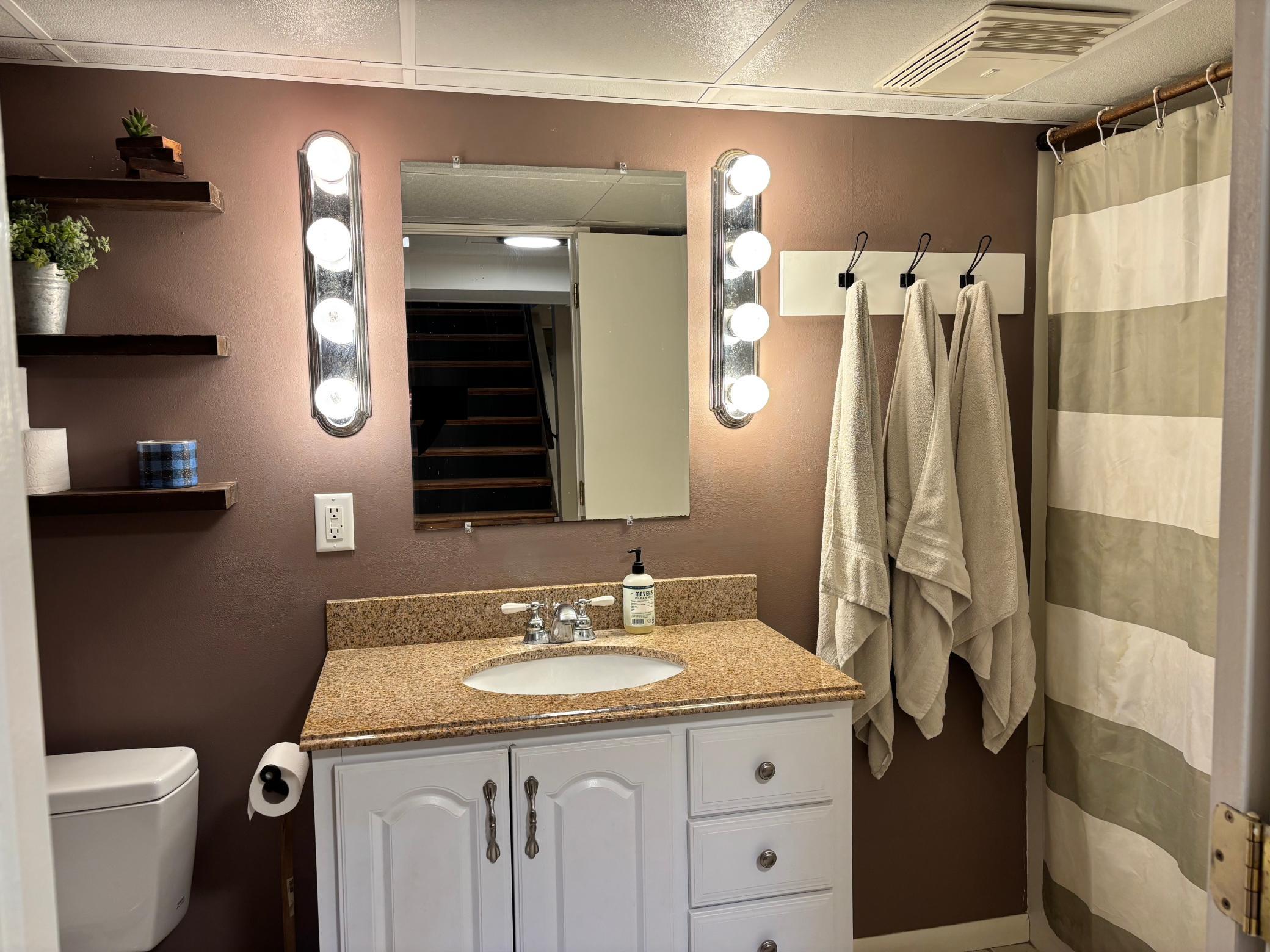 406 Robin Road Albert Lea, MN 56007 - Photo 21 of 48
