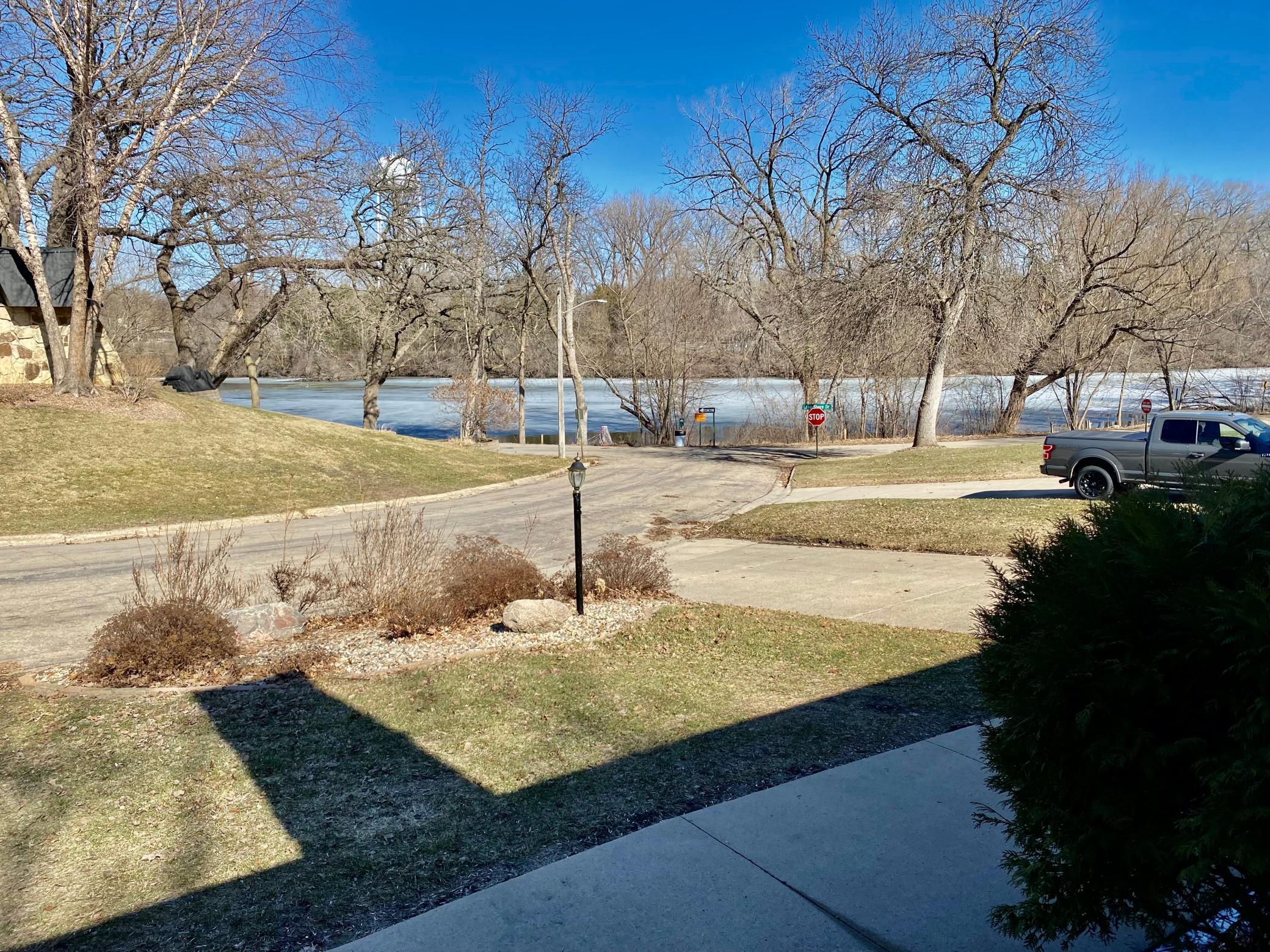 406 Robin Road Albert Lea, MN 56007 - Photo 41 of 48