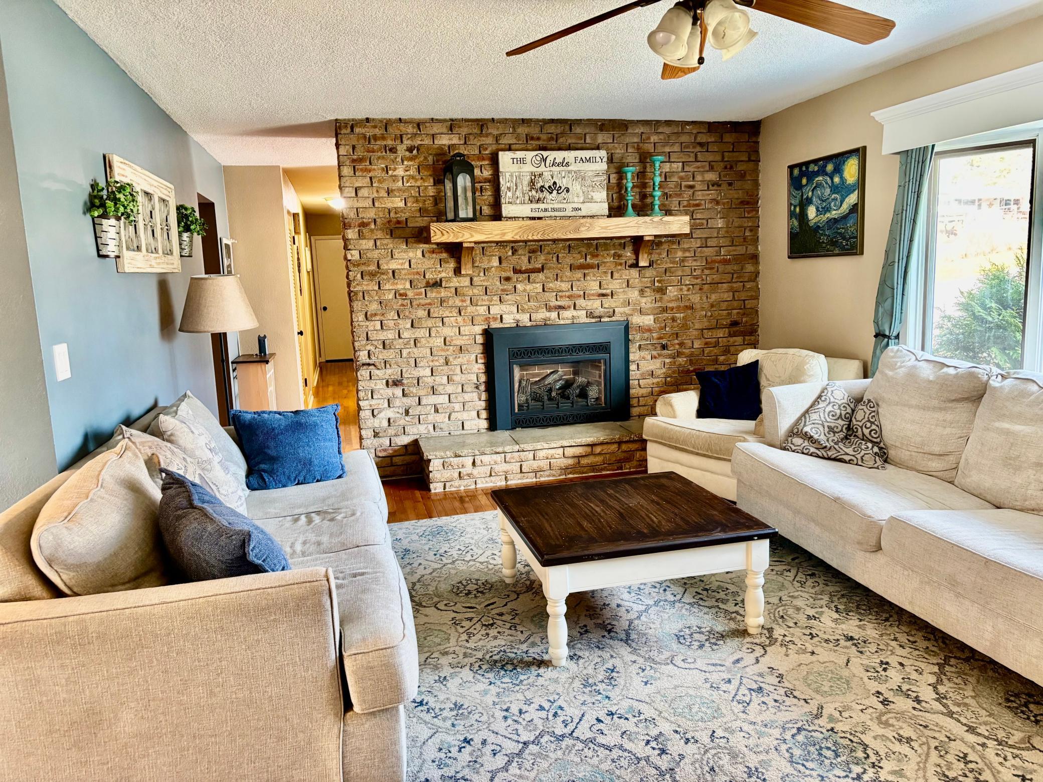 406 Robin Road Albert Lea, MN 56007 - Photo 7 of 48