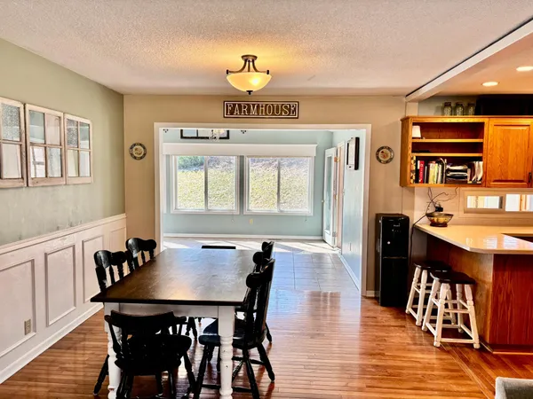 $350,000 | 406 Robin Road, Albert Lea, MN 56007