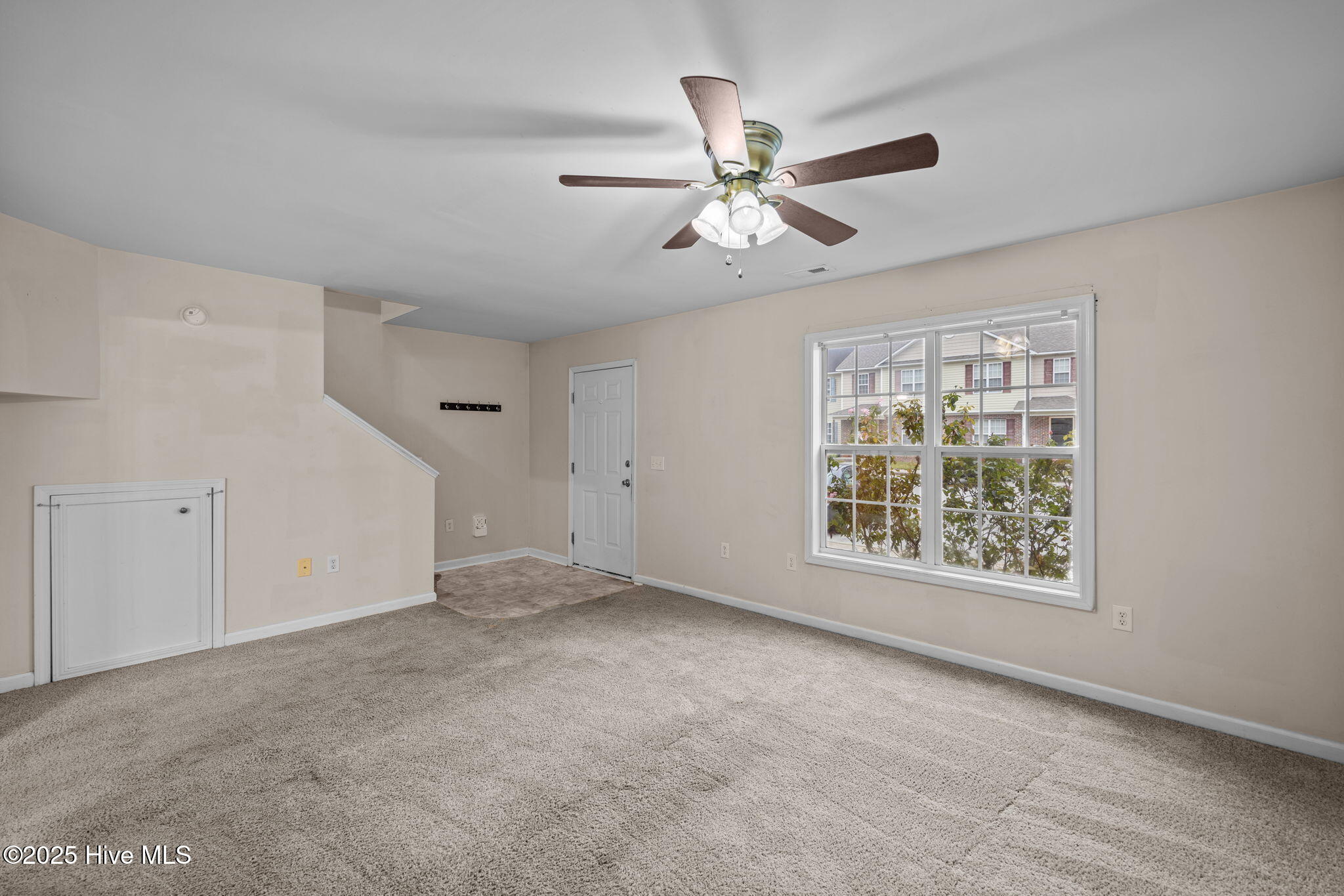 100 Apache Trail Havelock, NC 28532 - Photo 6 of 27 7-web-or-mls-0C0A7988