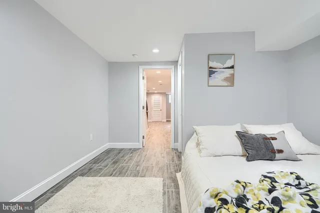 a view of a pathway of a building