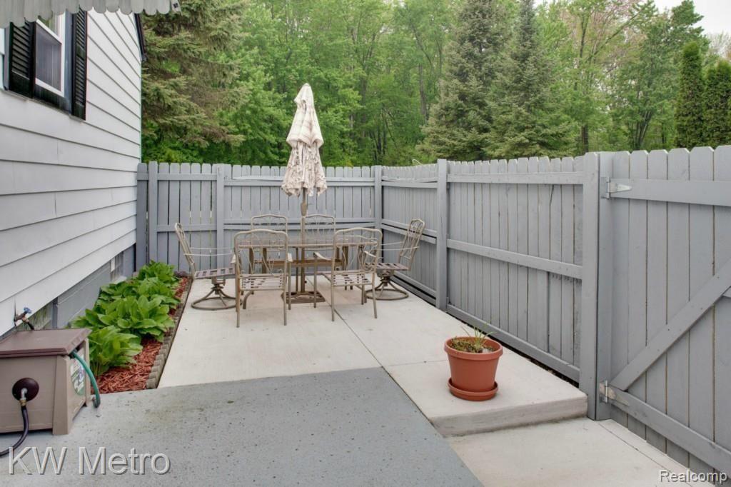 3361 Culbertson Avenue Rochester Hills, MI 48307 - Photo 15 of 25