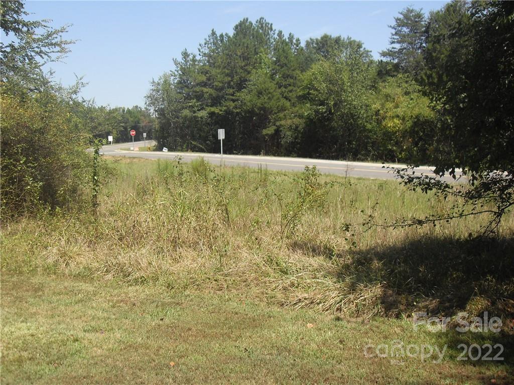 9915 Garrison Road, Unit 2 Charlotte, NC 28278 - Photo 16 of 43 Gallery Image 16