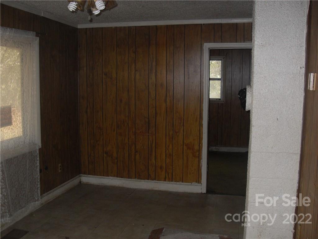 9915 Garrison Road, Unit 2 Charlotte, NC 28278 - Photo 21 of 43 Gallery Image 21