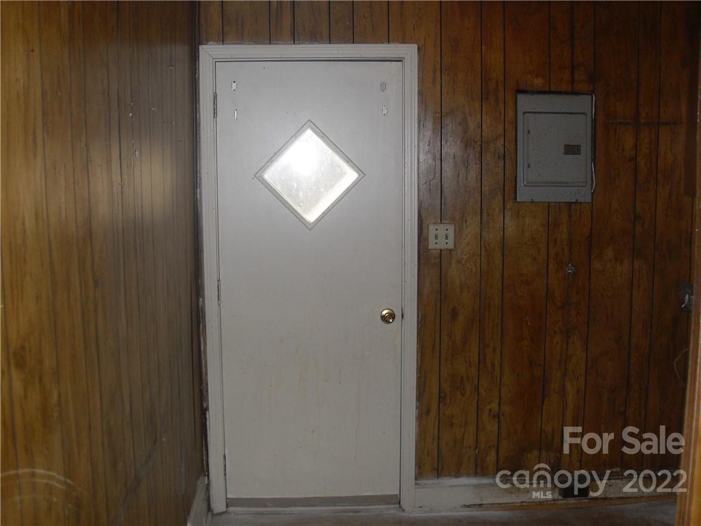 9915 Garrison Road, Unit 2 Charlotte, NC 28278 - Photo 41 of 43 Gallery Image 41