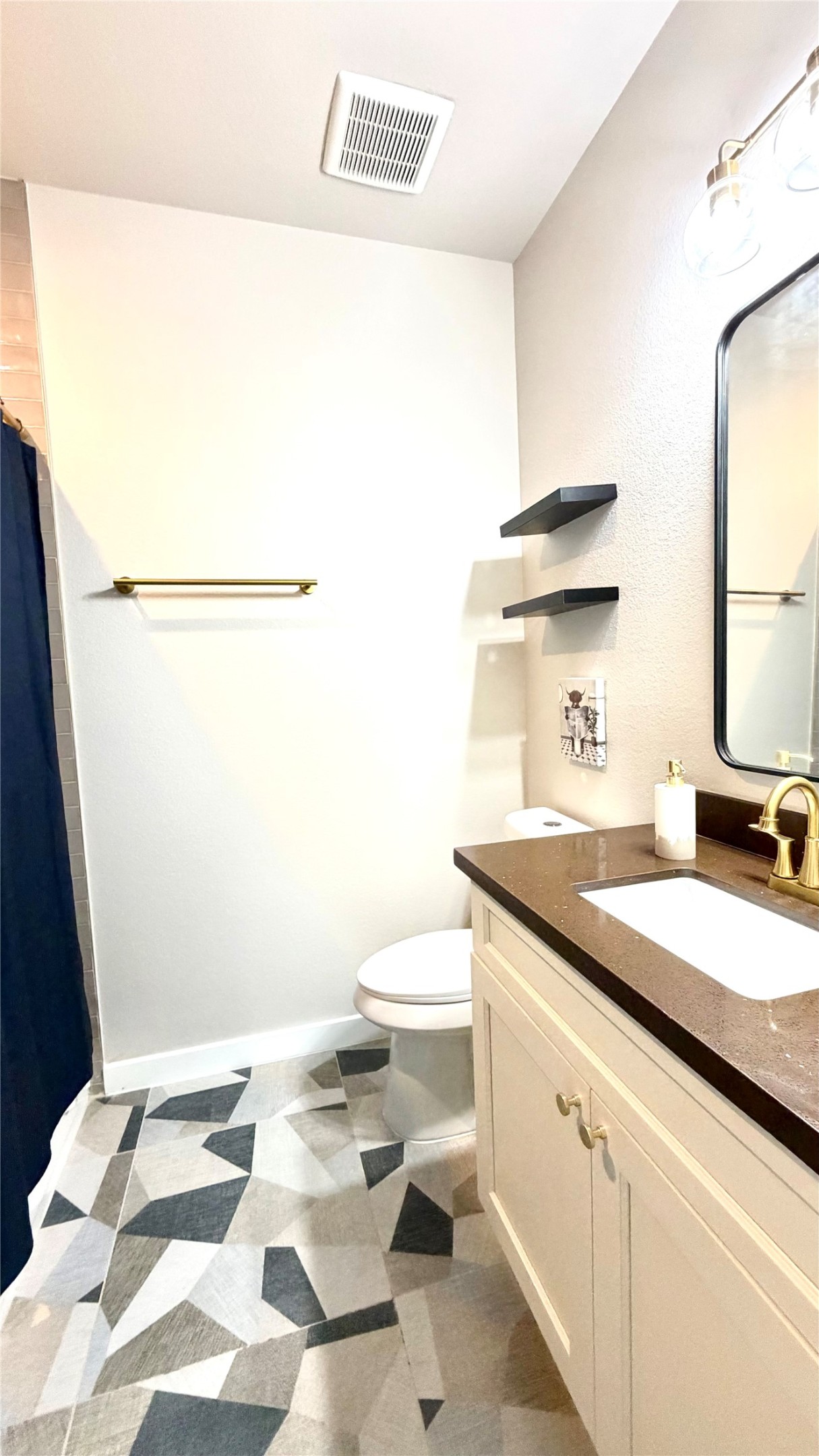 2115 Fulton Street, Unit B Houston, TX 77009 - Photo 10 of 10