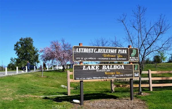 $799,000 | 7406 Haskell Avenue, Van Nuys, CA 91406