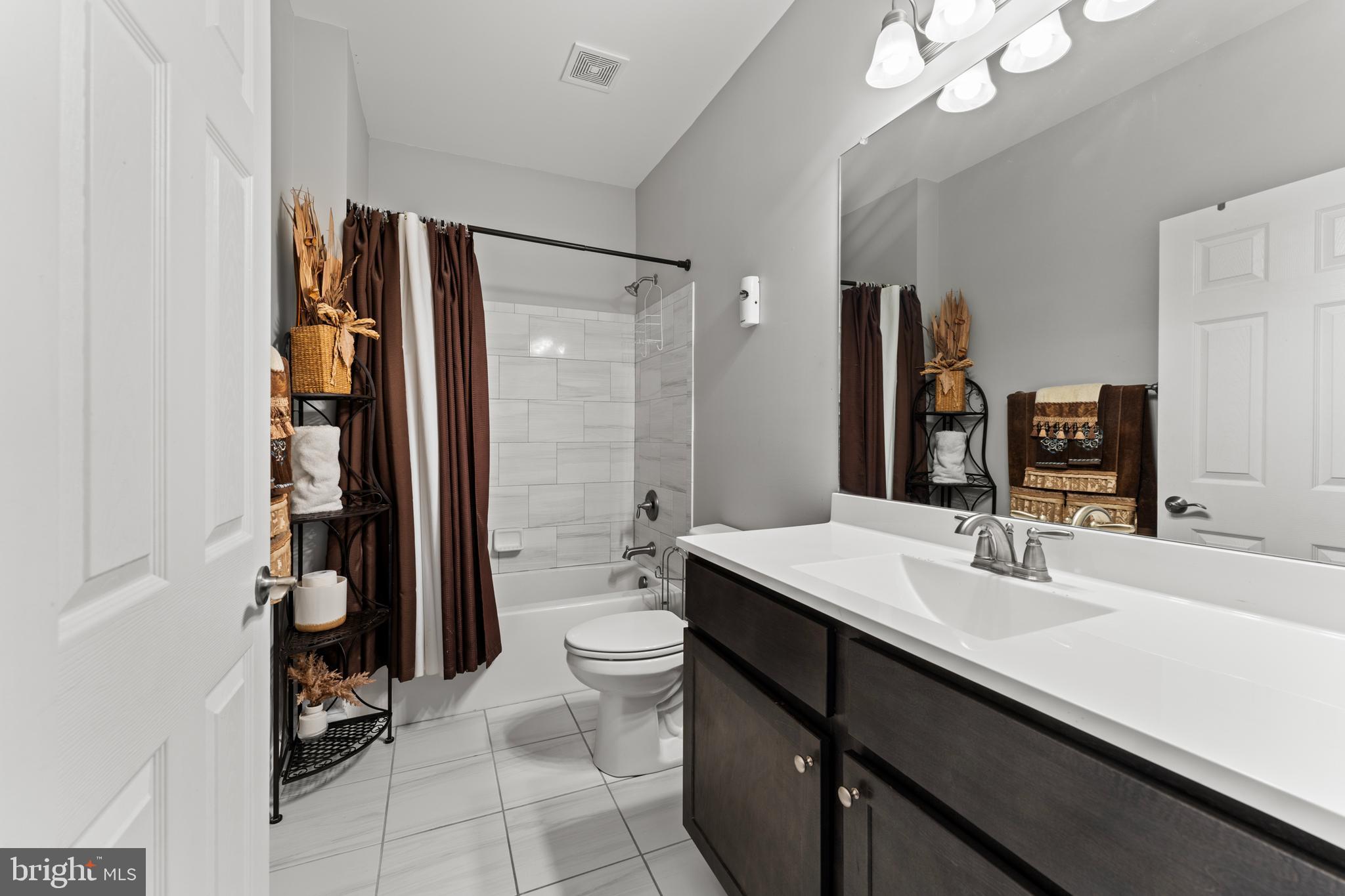 982 Rye Drive La Plata, MD 20646 - Photo 33 of 42 Bathroom with large vanity and shower