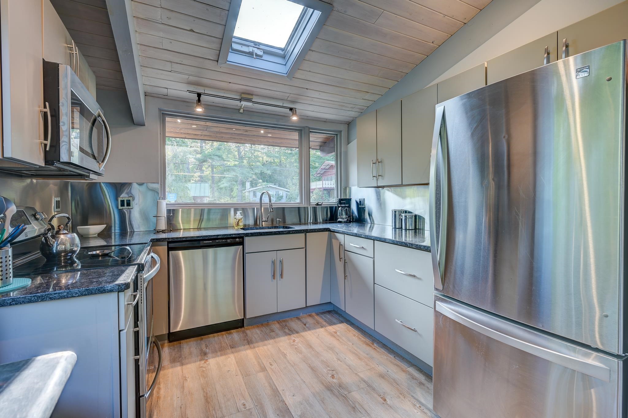 67 Cranmore Road Conway, NH 03860 - Photo 12 of 55 Gallery Image 12