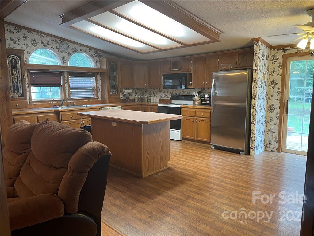 4712 Nesbit Road Monroe, NC 28112 - Photo 6 of 17 Gallery Image 6