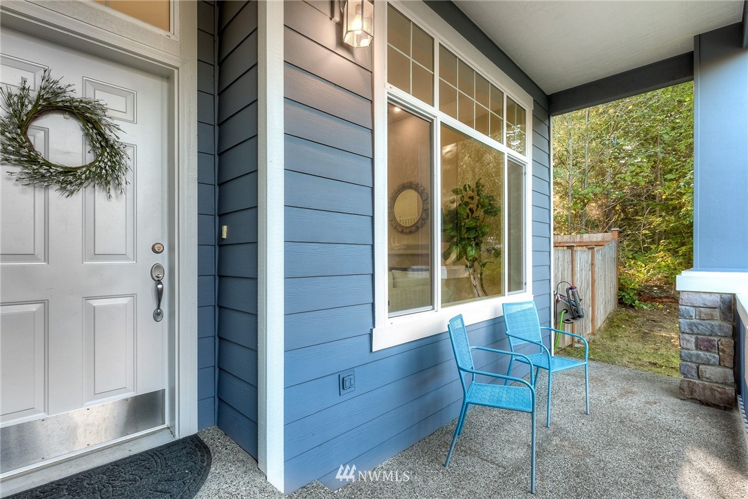 110 170th Street Southeast Bothell, WA 98012 - Photo 2 of 25