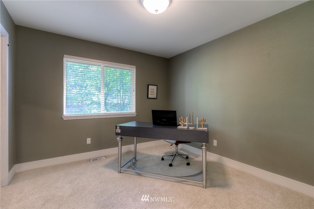 110 170th Street Southeast Bothell, WA 98012 - Photo 19 of 25