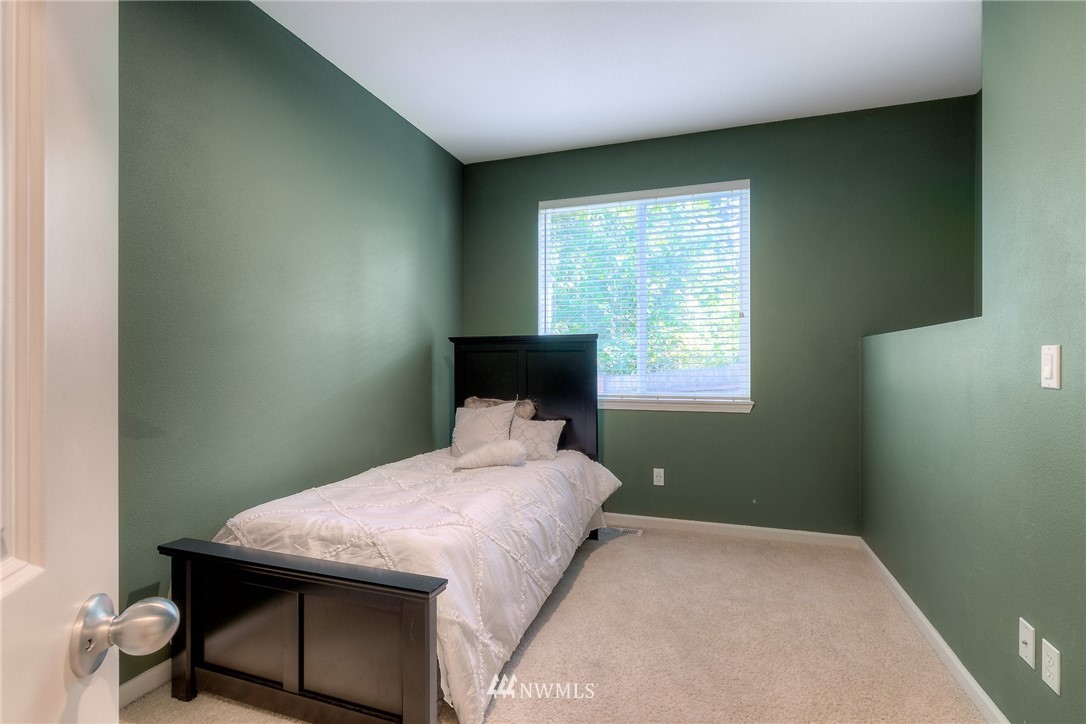 110 170th Street Southeast Bothell, WA 98012 - Photo 20 of 25